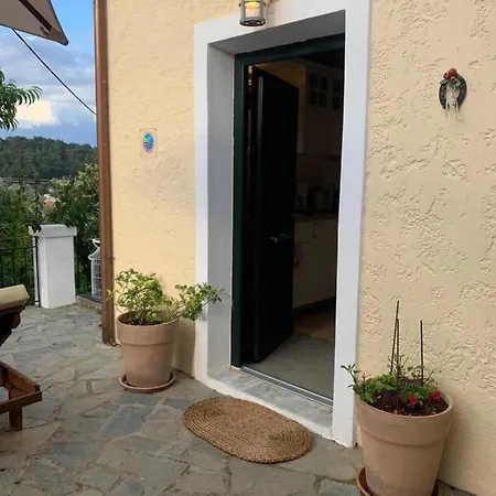 Harry's Lejlighed Gaios